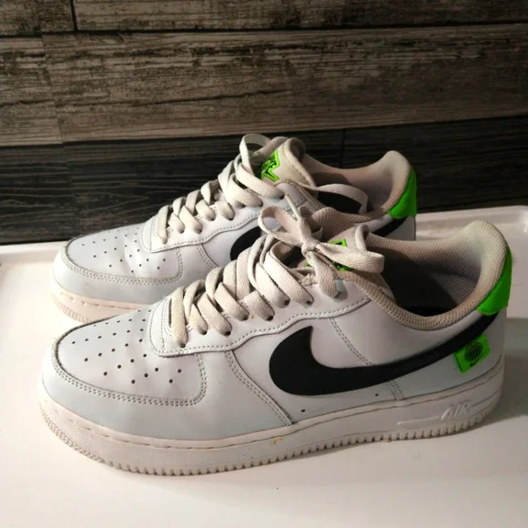 Nike Air Force 1 ‘07 worldwide platinum sneakers Nike Air Force 1  main image 4